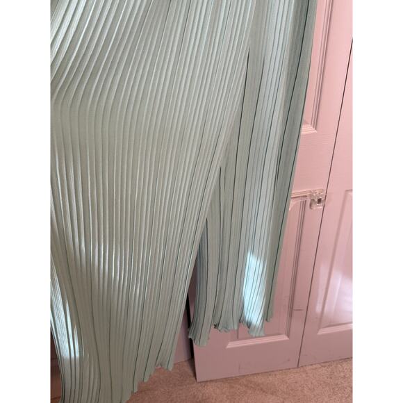 Zara Sea Green Pleated Halter Neck Jumpsuit Size Small - Picture 8 of 9